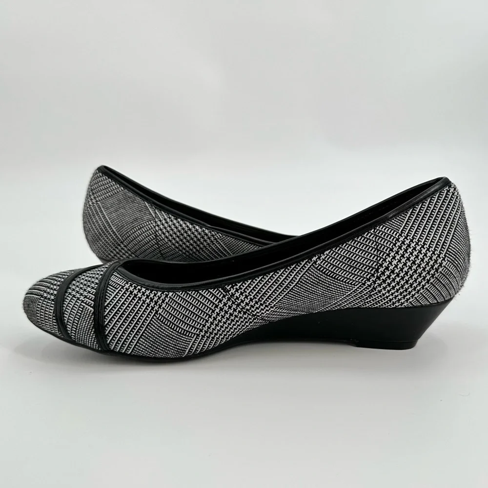 C.P. Company Women’s Robin Black & White Fabric & Patent Comfort Wedges Sz 9.5M